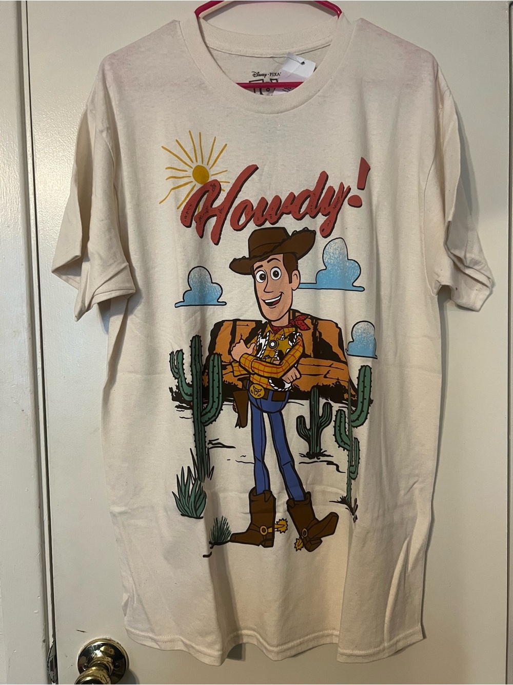 Cream 'Howdy!' Graphic Short-Sleeve Tee